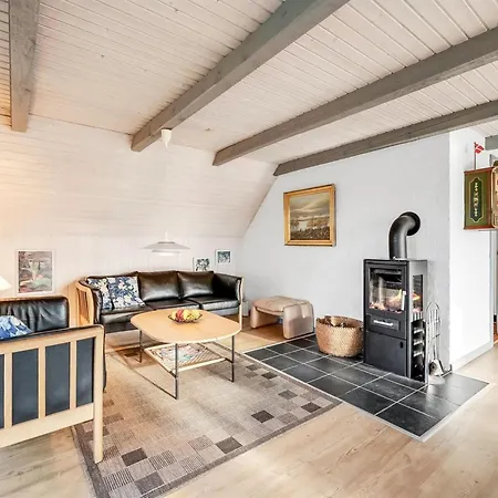Vangja - 700m To The Fjord By Interhome
