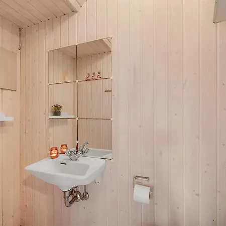 Ferienhaus Vangja - 700m To The Fjord By Interhome *